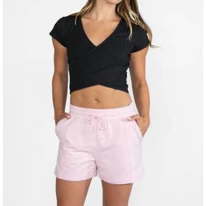 NEW BODY WRAPPERS french terry side contrast shorts in pink